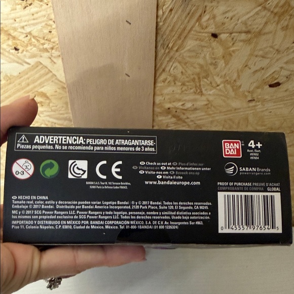 Saban's Power Rangers Pink Ranger Action Figure - Limited Edition - Picture 6 of 11